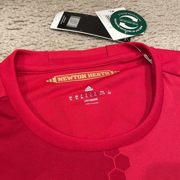 Paul Pogba Manchester United adidas 2016/17 Home Jersey men size XL NWT - Picture 2 of 6